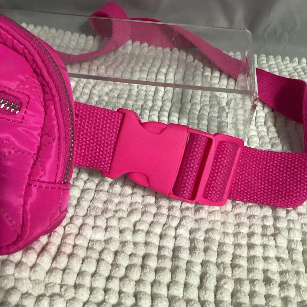 Wild Fable Pink Quilted Puffy Hearts Fanny Pack Waist Belt Bag Crossbody